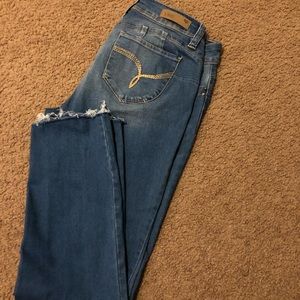 YMI Wanna Betta Butt Jeans x3